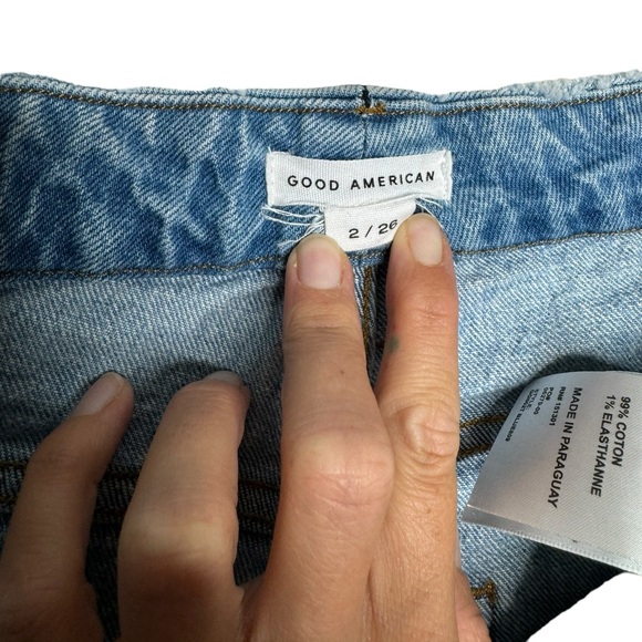 Good American | The Weekender Straight Jean in Blue809 2/26 - Picture 9 of 9